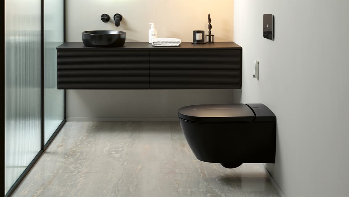 Villeroy & Boch ViClean dusjtoalett i stilren og moderne sort matt overflate
